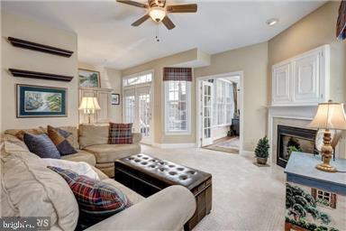 MCLEAN CREST - Residential Lease