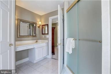 MCLEAN CREST - Residential Lease