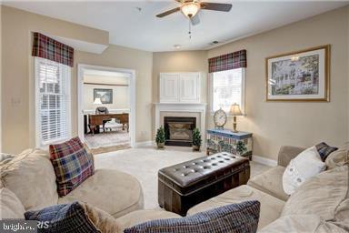 MCLEAN CREST - Residential Lease