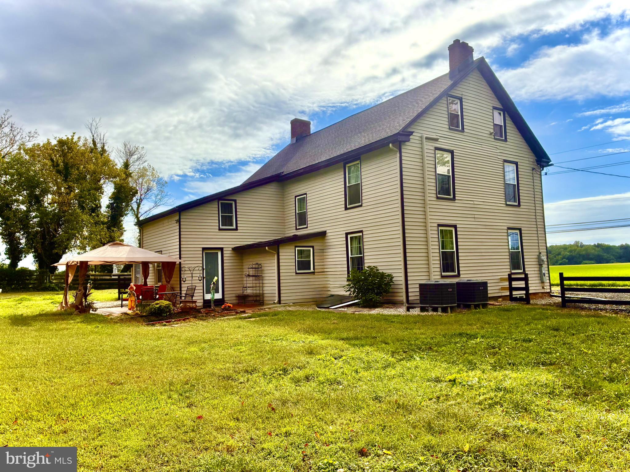 1677 BURLINGTON JACKSONVILLE ROAD