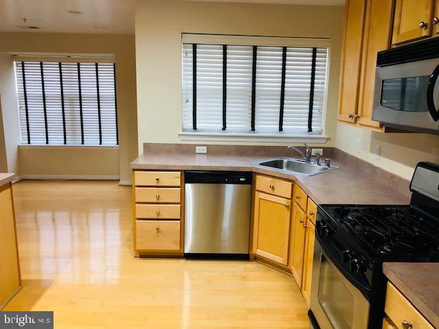 CONDOS AT THE RIDGE - Residential