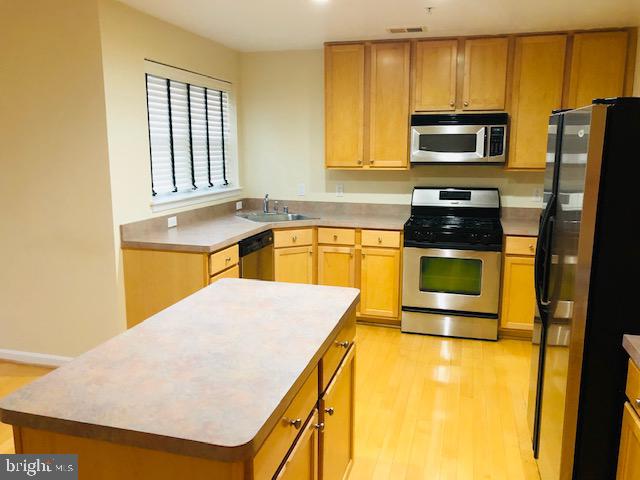 CONDOS AT THE RIDGE - Residential