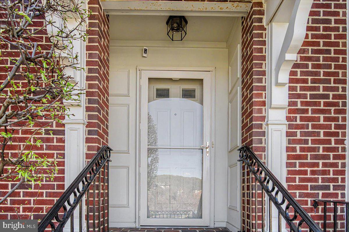 ROCKFORD MEWS - Residential