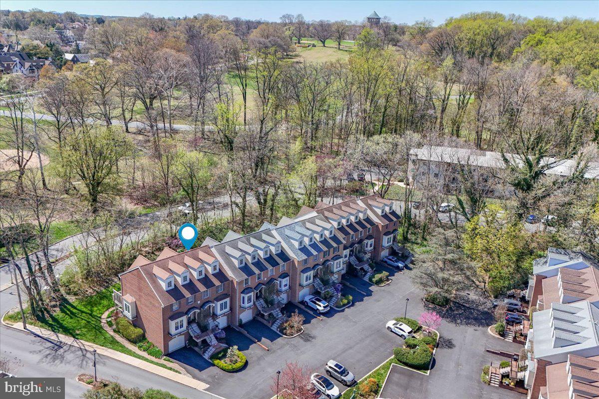 ROCKFORD MEWS - Residential