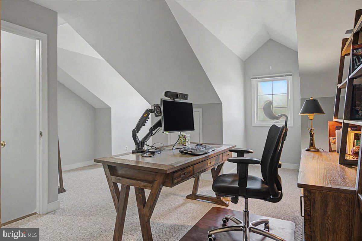 ROCKFORD MEWS - Residential