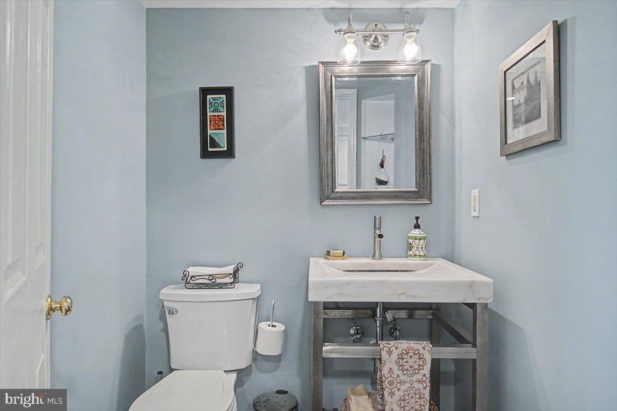 ROCKFORD MEWS - Residential