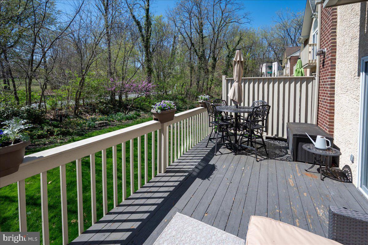 ROCKFORD MEWS - Residential