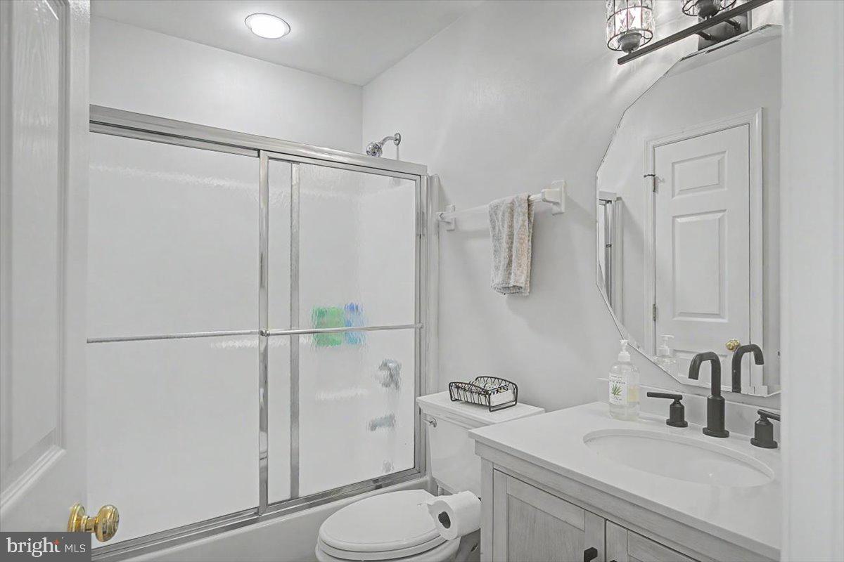 ROCKFORD MEWS - Residential