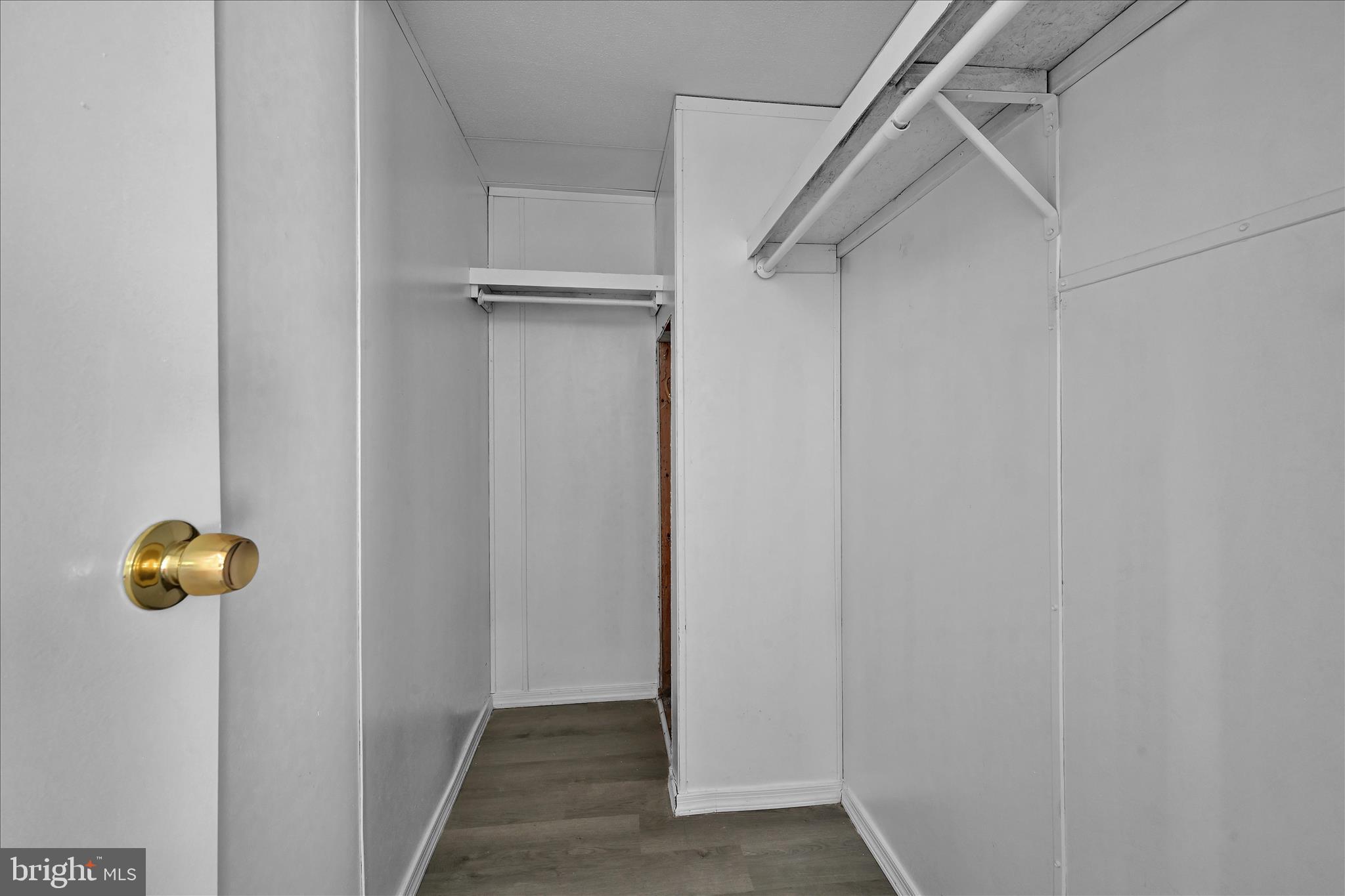 PLEASANT HILLS TR - Residential