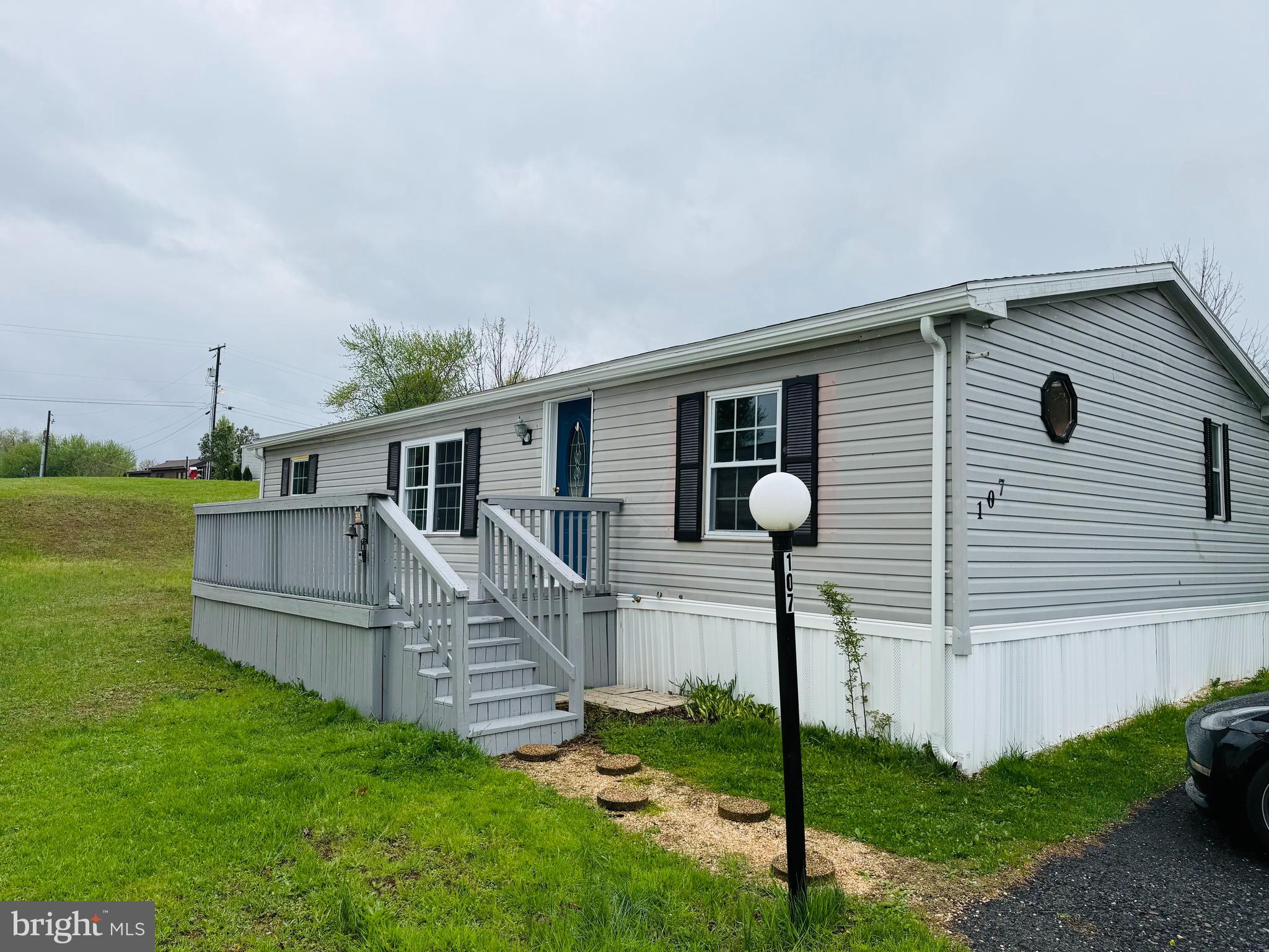 PLEASANT HILLS TR - Residential