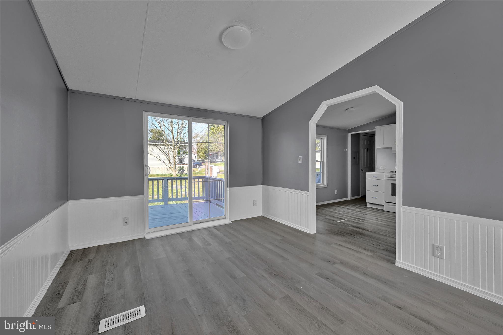 PLEASANT HILLS TR - Residential