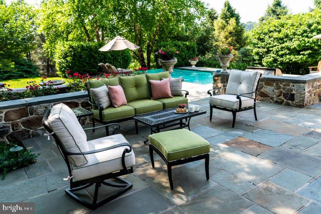 HARRISON ESTATE - Residential