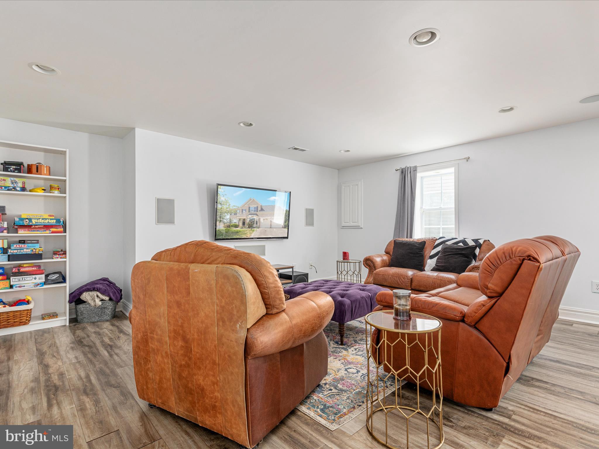 BRIDLEWOOD MANOR - Residential