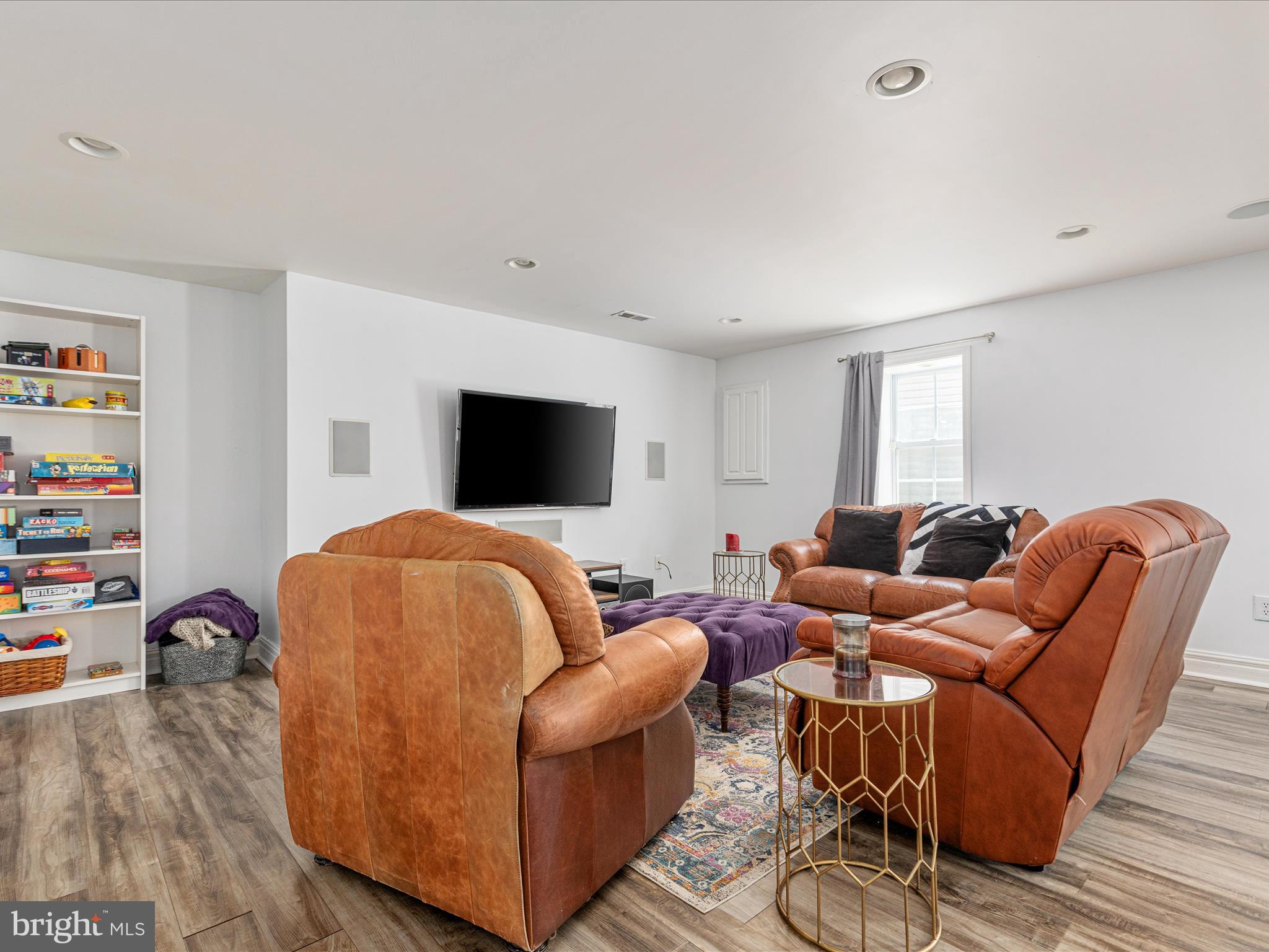 BRIDLEWOOD MANOR - Residential