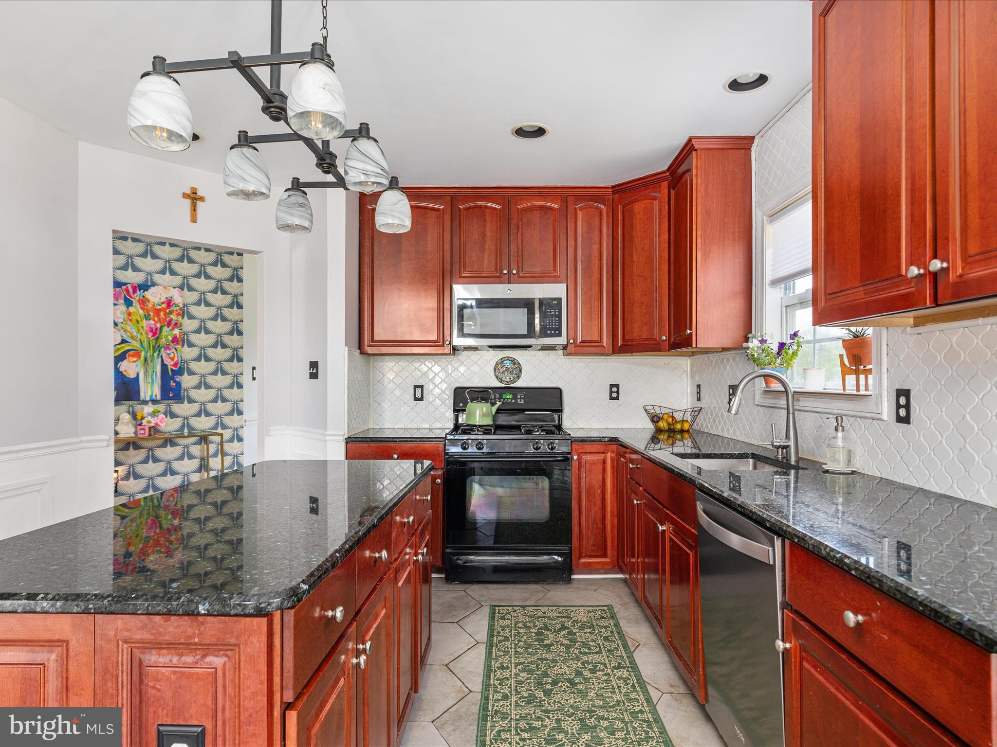 BRIDLEWOOD MANOR - Residential