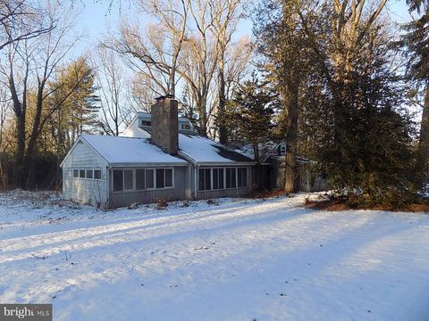 Photo of 111 Fellowship Road, MOORESTOWN, NJ 08057 (MLS # NJBL2104352)