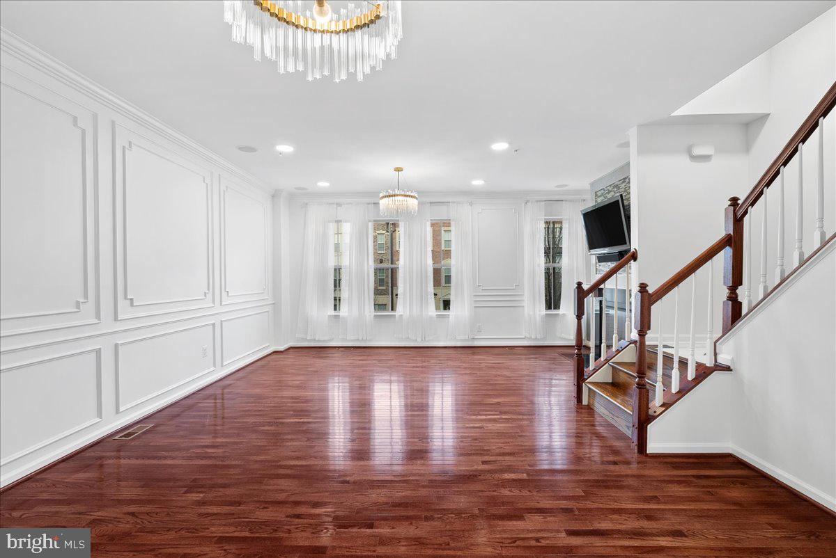 POTOMAC OVERLOOK CONDO - Residential Lease