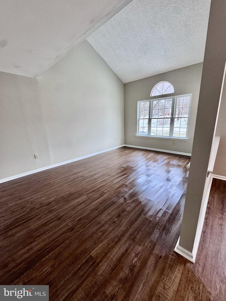 NEWTOWN GRANT - Residential Lease