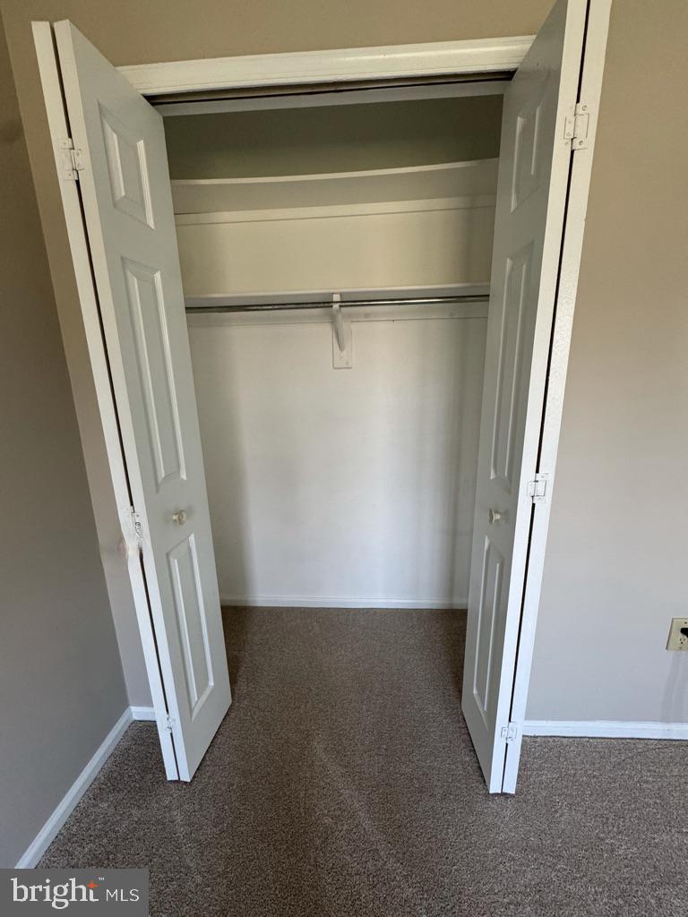 NEWTOWN GRANT - Residential Lease