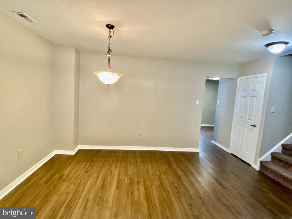 NEWTOWN GRANT - Residential Lease