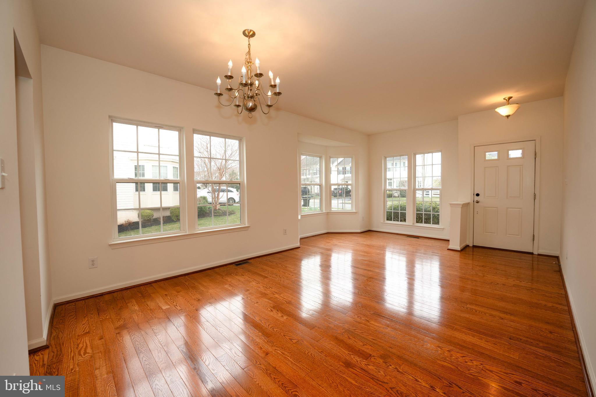 COVENTRY GLEN - Residential