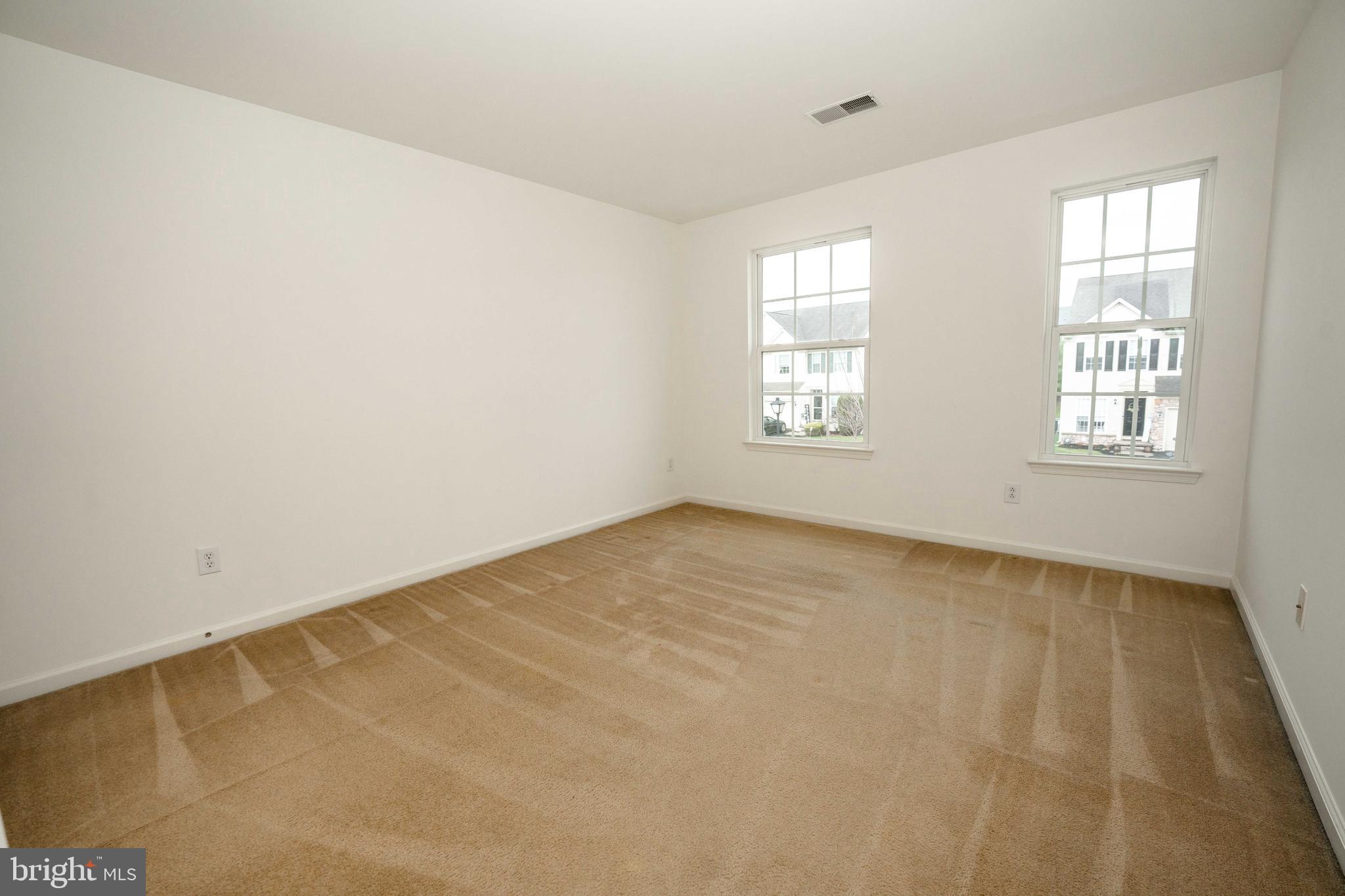 COVENTRY GLEN - Residential