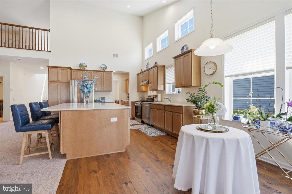TRADITIONS OF AMERICA AT GREEN POND - Residential