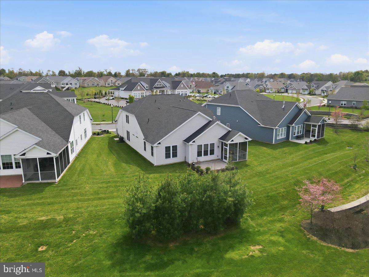 TRADITIONS OF AMERICA AT GREEN POND - Residential