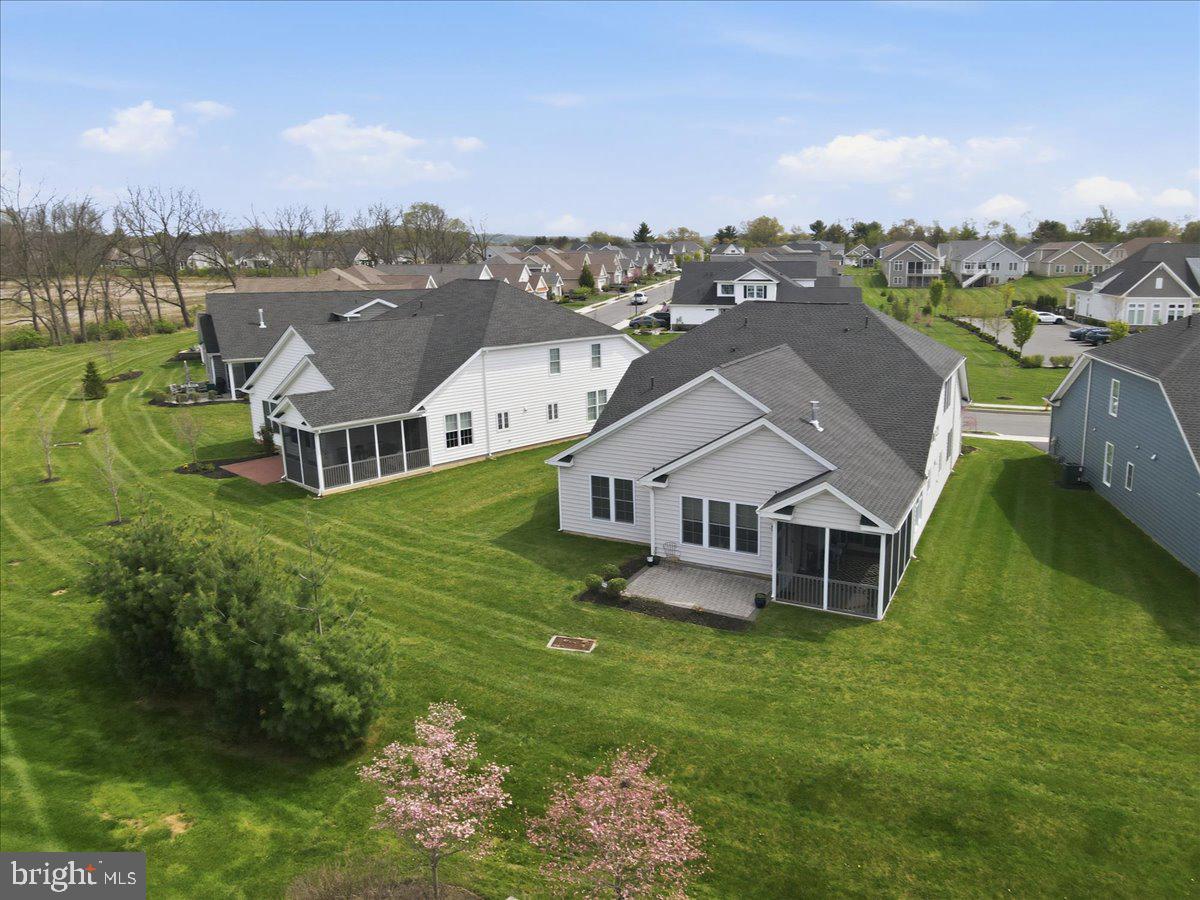 TRADITIONS OF AMERICA AT GREEN POND - Residential