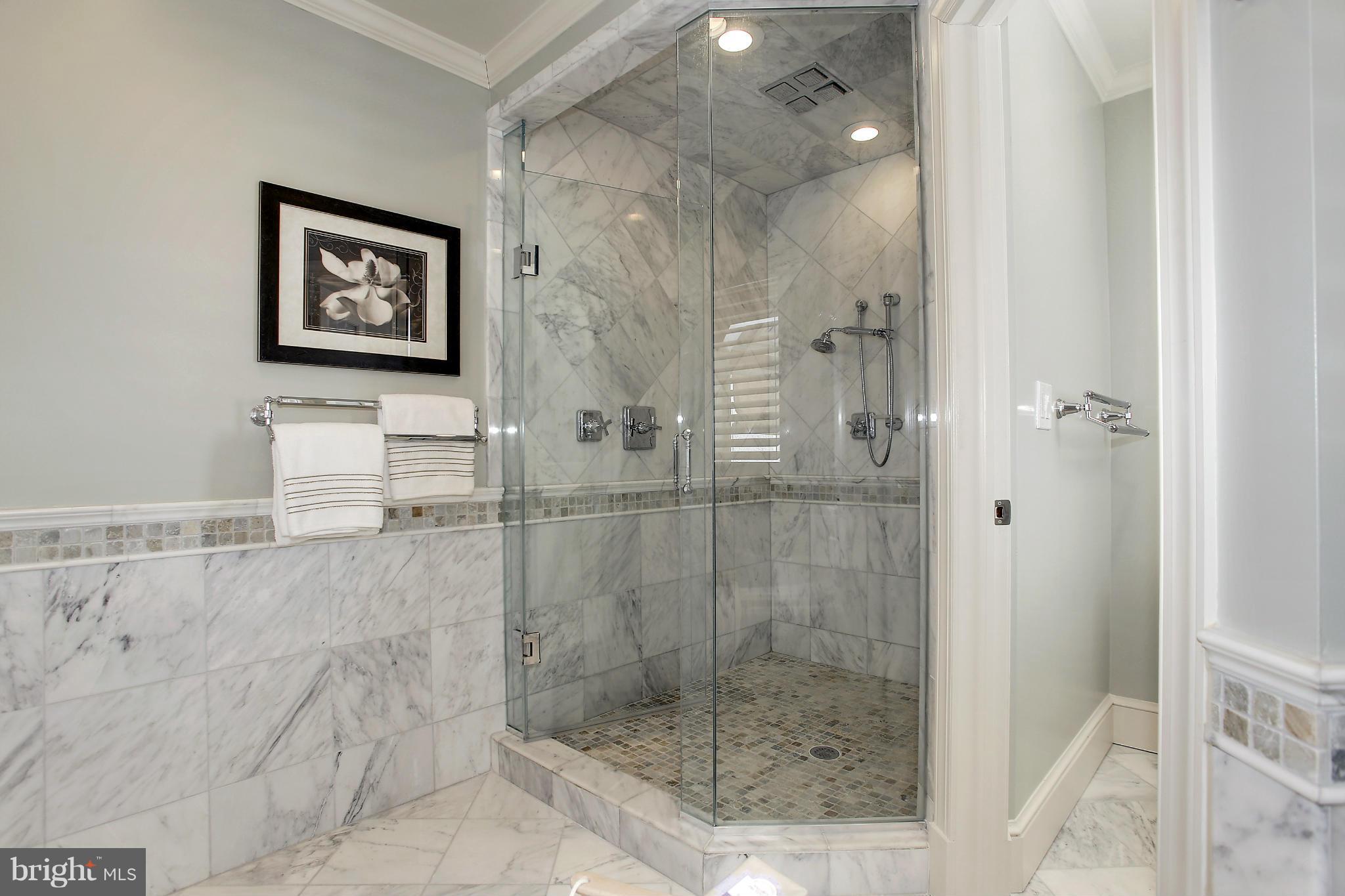 MAZZA WOODS - Residential