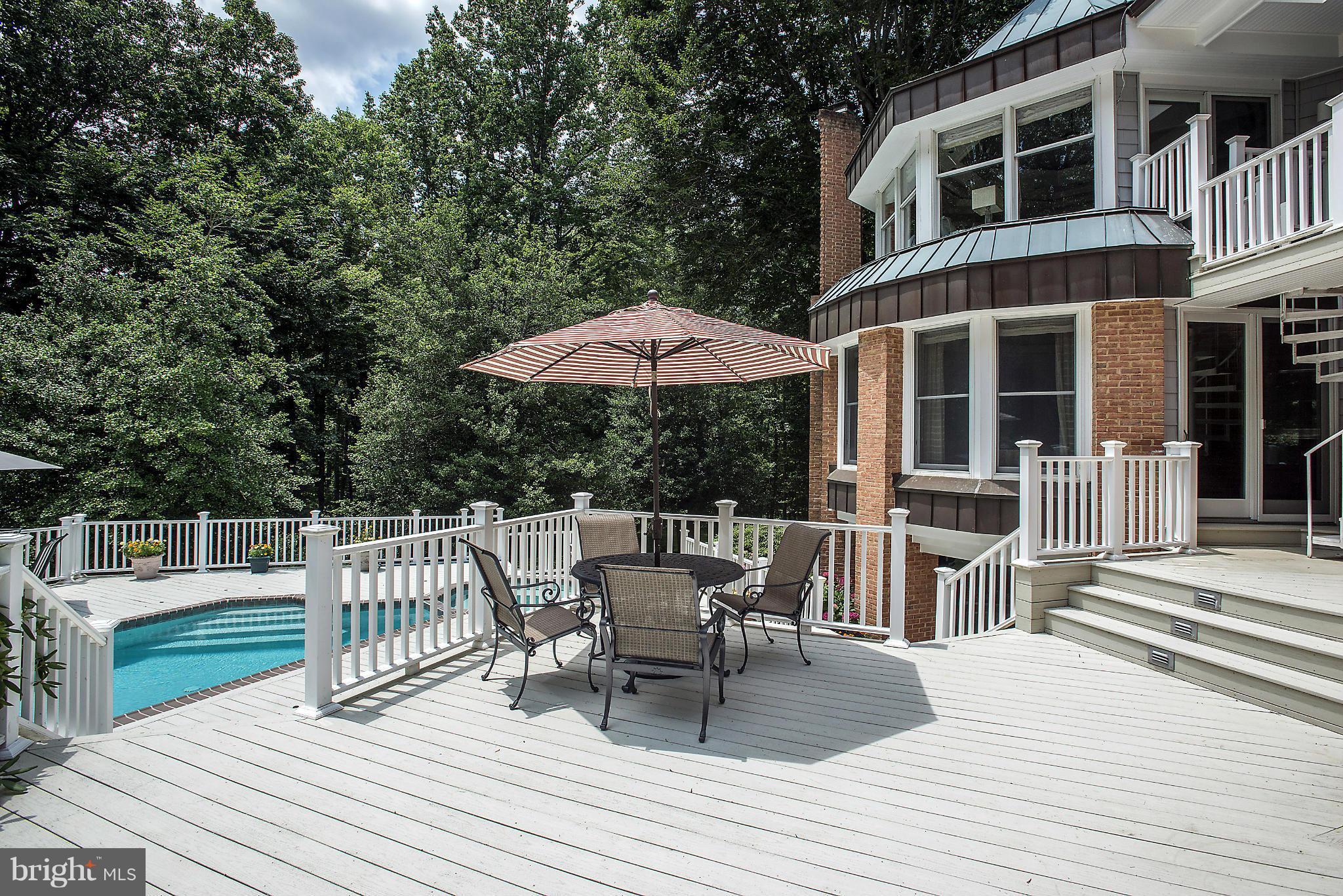 MAZZA WOODS - Residential