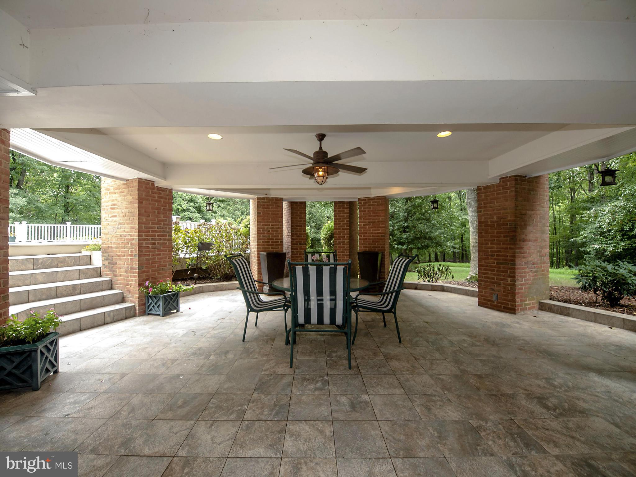 MAZZA WOODS - Residential