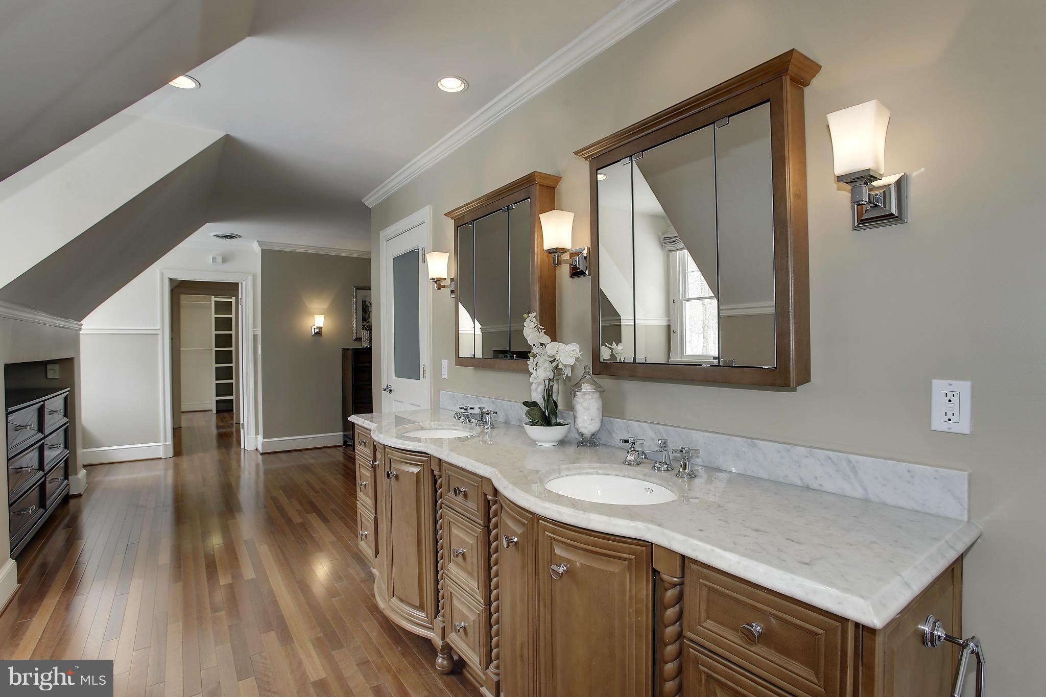 MAZZA WOODS - Residential