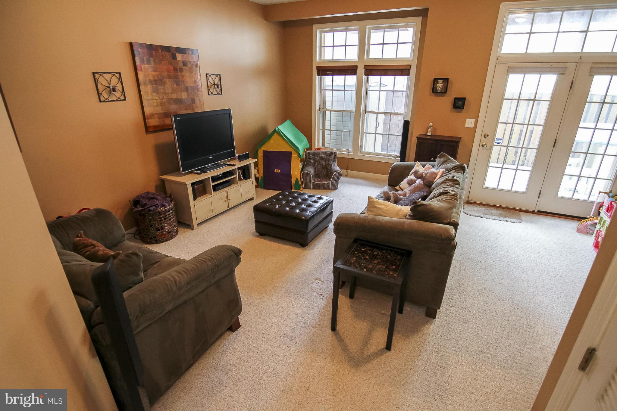 JAPONICA - Residential