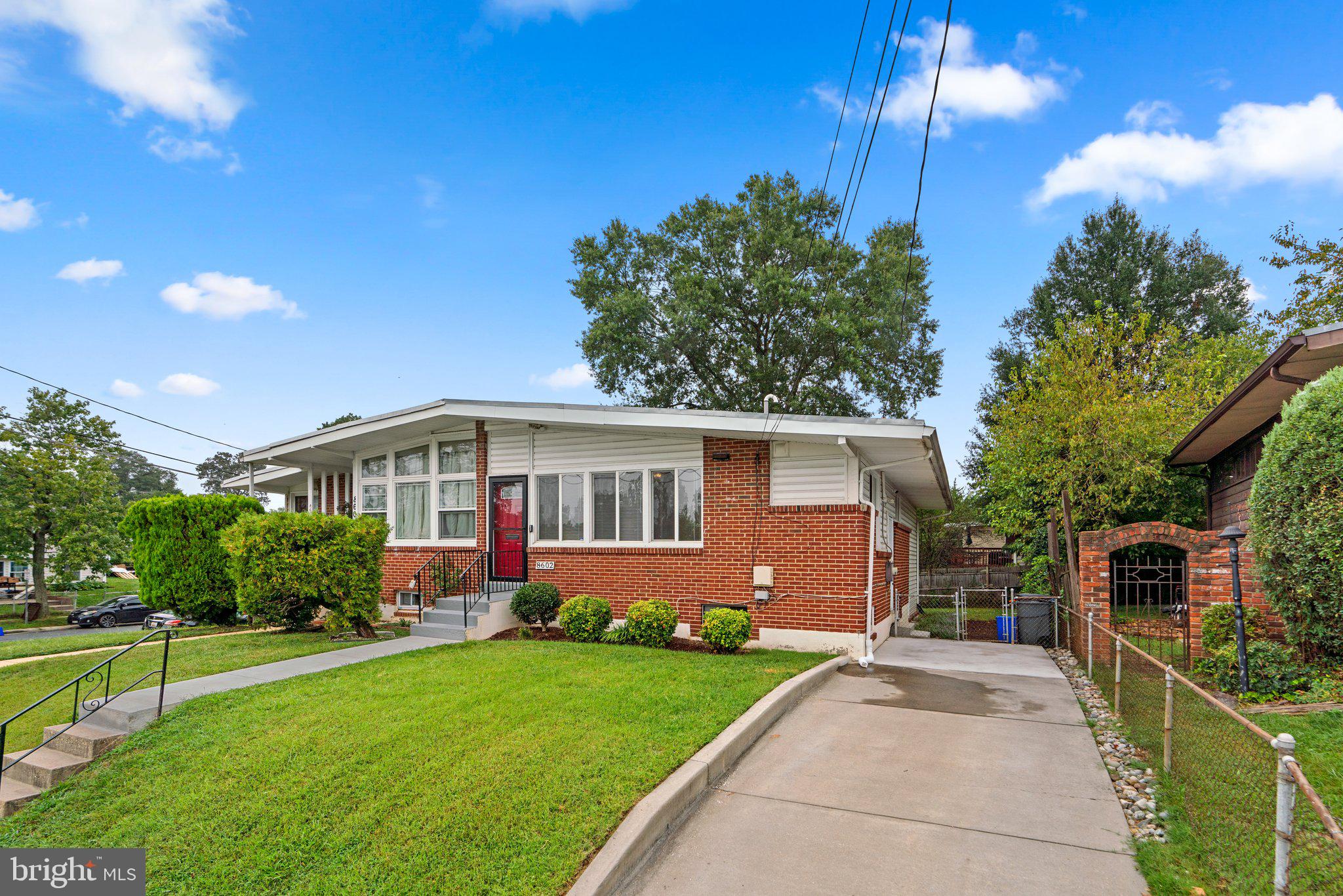 NEW HAMPSHIRE ESTATES - Residential