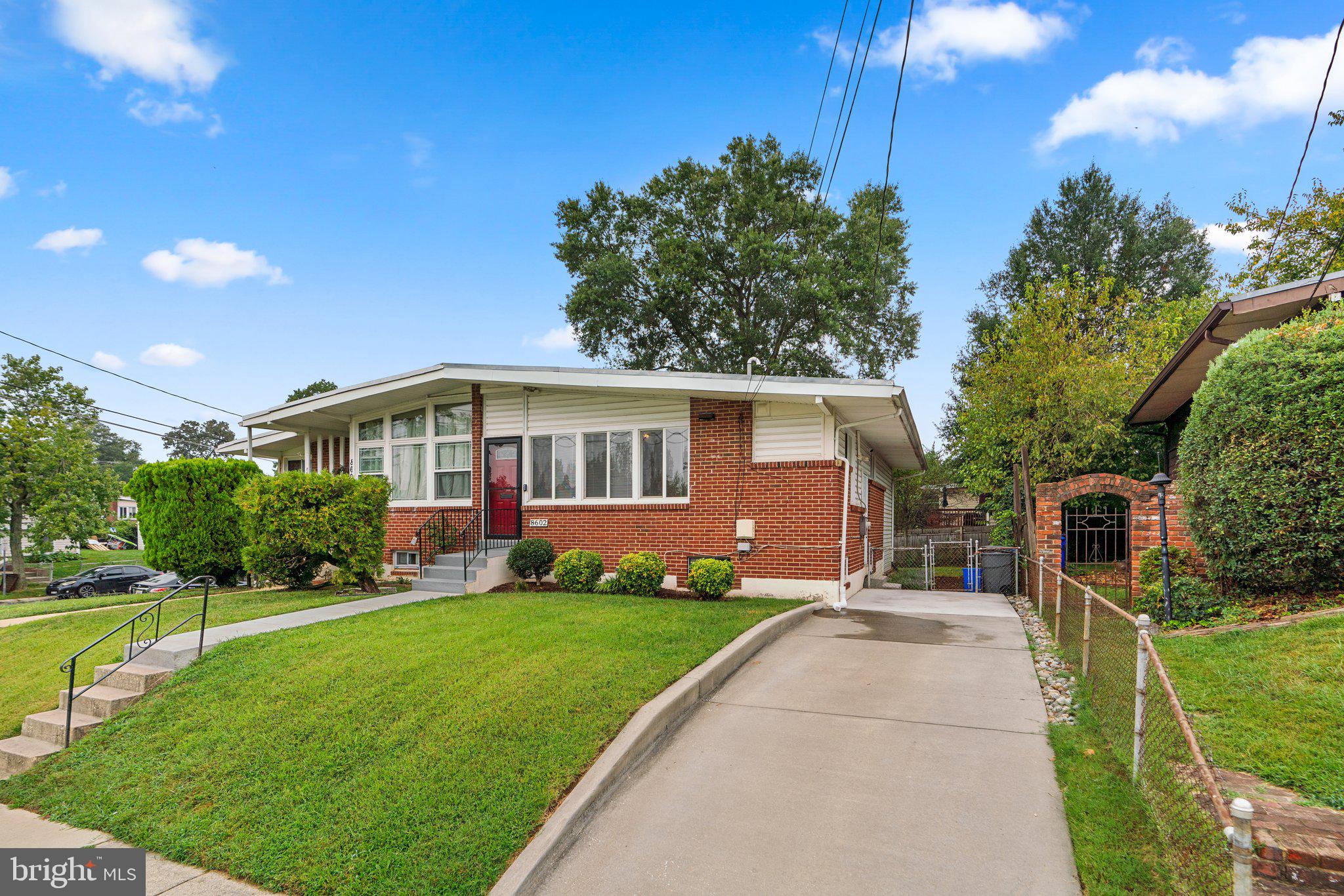 NEW HAMPSHIRE ESTATES - Residential