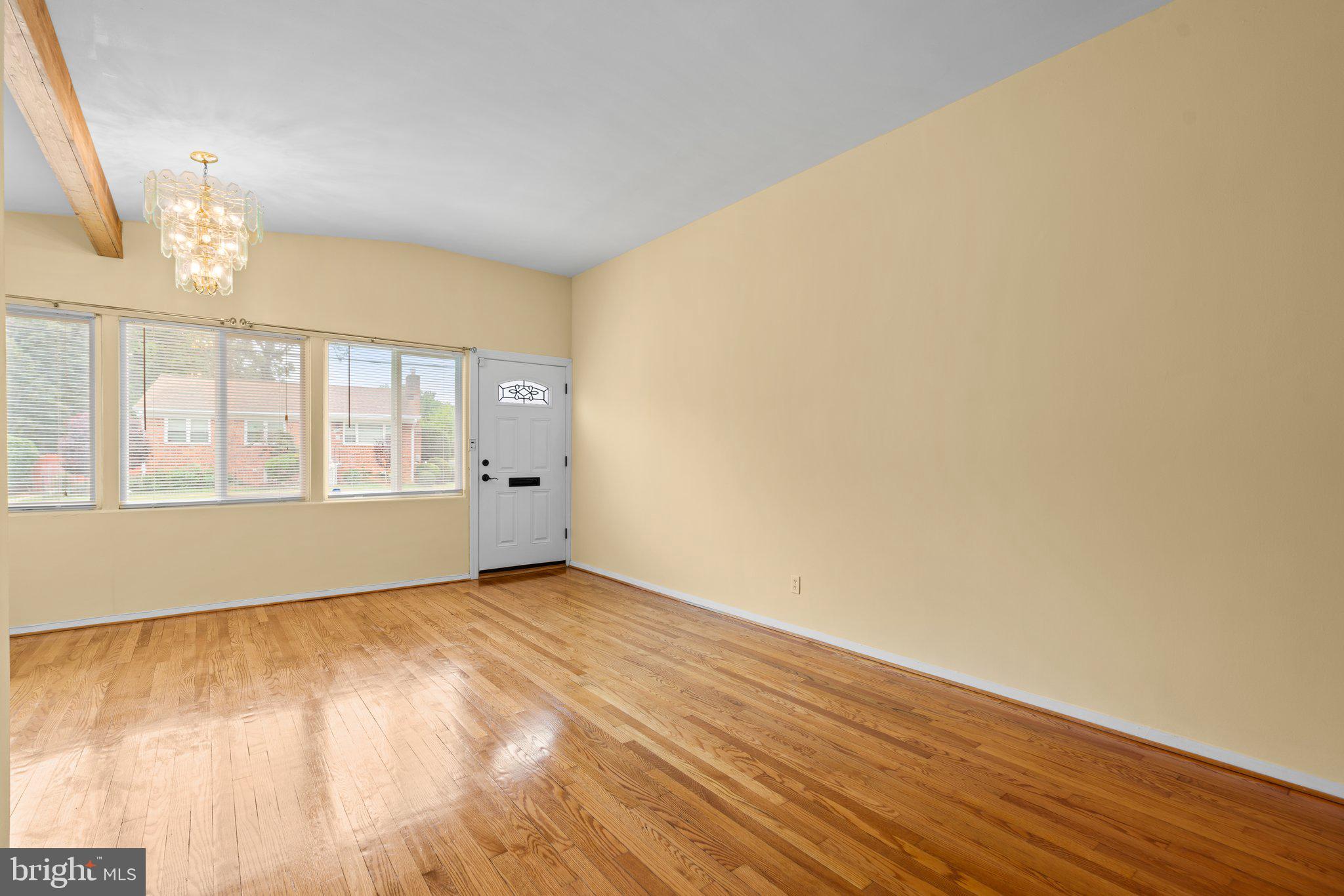 NEW HAMPSHIRE ESTATES - Residential