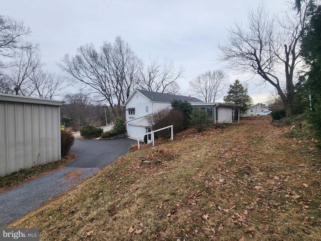 Photo of 600 Park Hill Drive, MANHEIM, PA 17545 (MLS # PALA2082190)