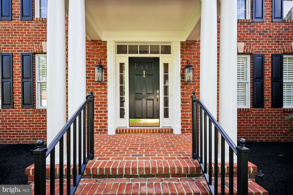 Photo of 1405 Colonial Manor Court, ANNAPOLIS, MD 21409 (MLS # MDAA2127750)