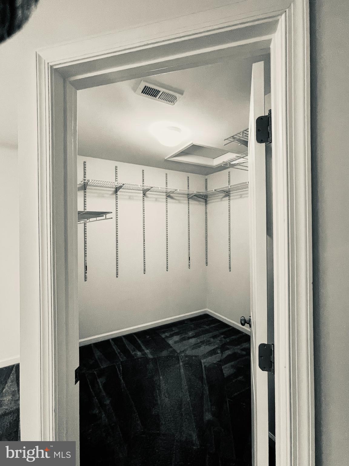 GLASCOCK FIELD AT STONE RIDGE - Residential Lease