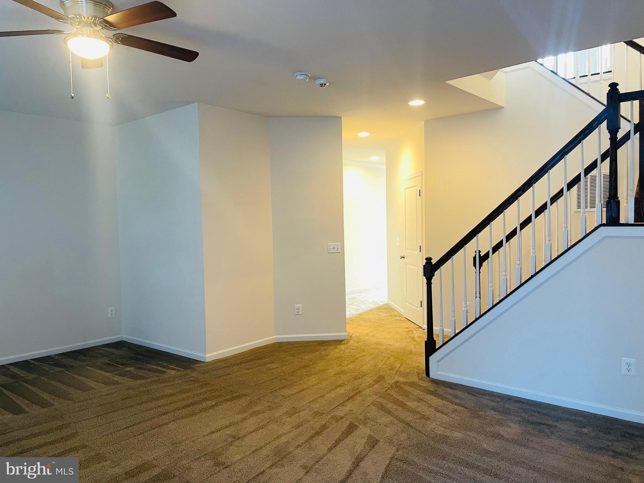 GLASCOCK FIELD AT STONE RIDGE - Residential Lease