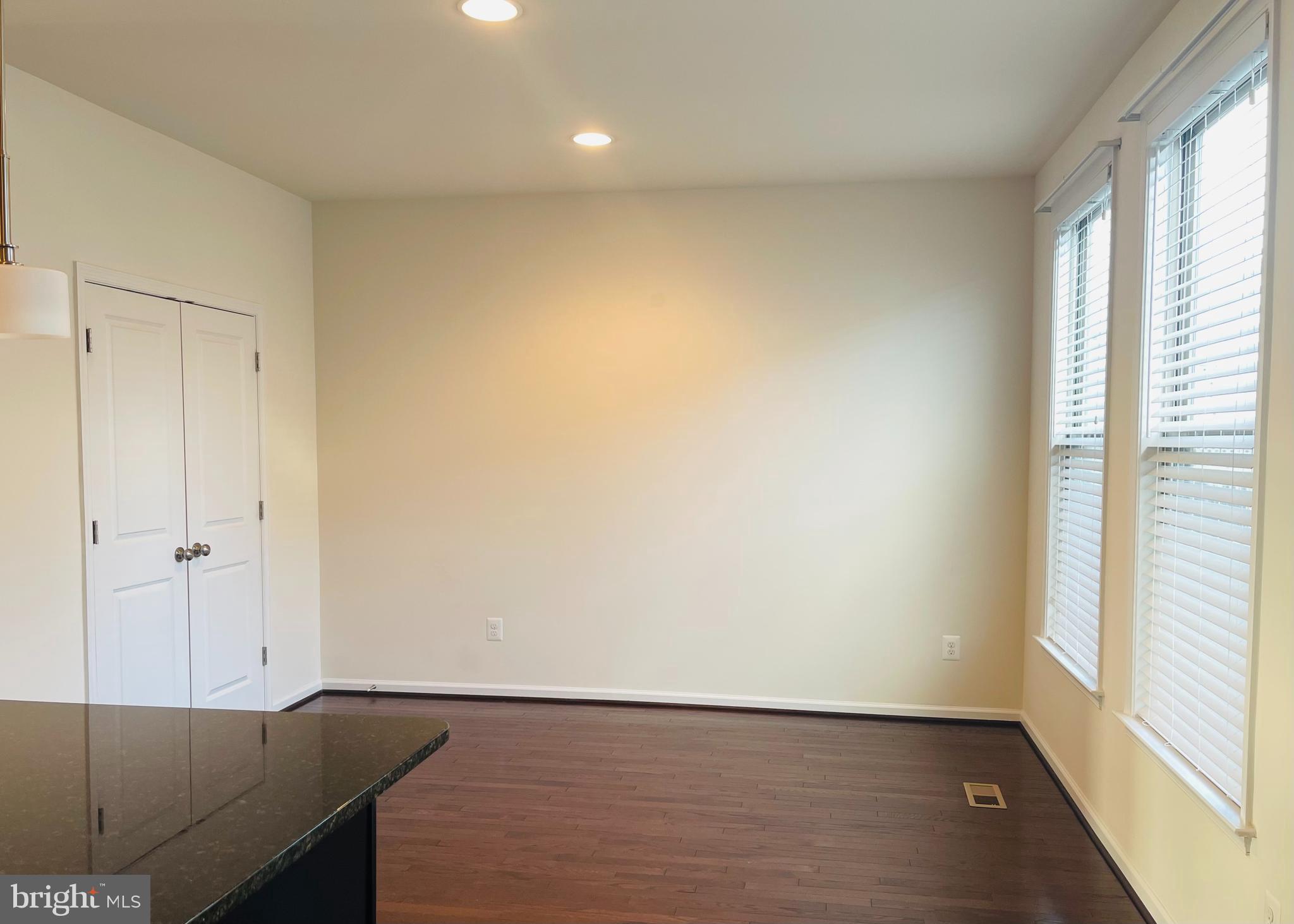 GLASCOCK FIELD AT STONE RIDGE - Residential Lease