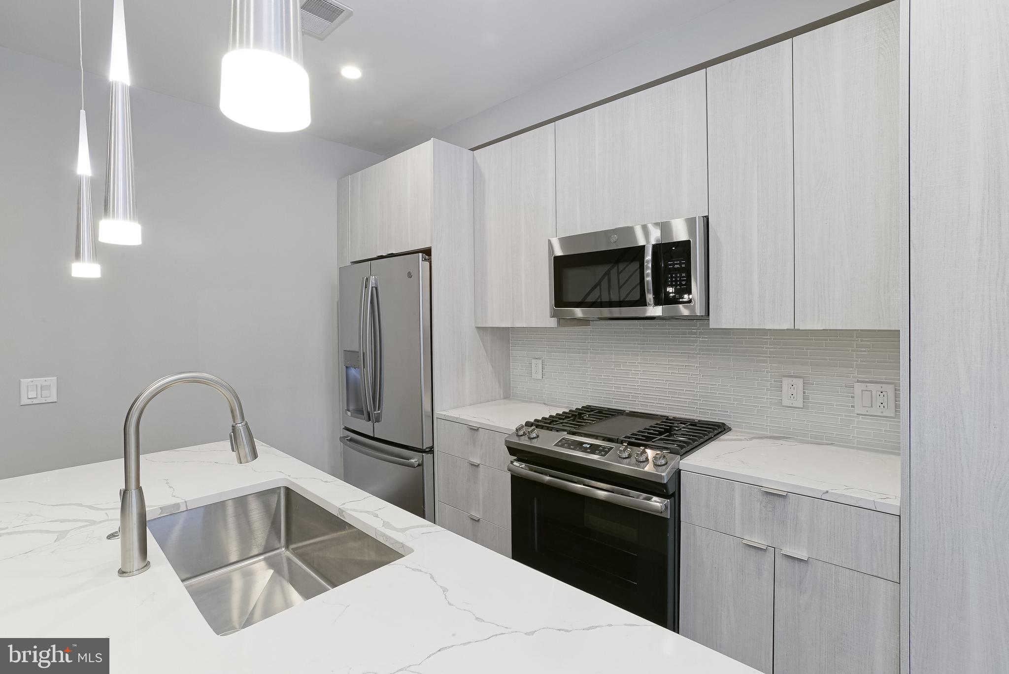 1630 CAMBRIDGE STREET B