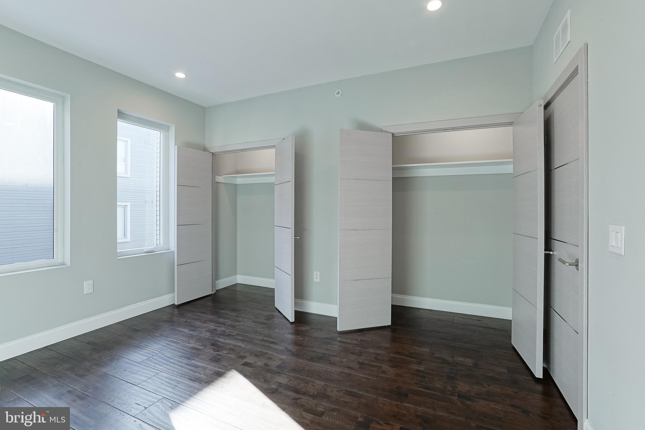 FRANCISVILLE - Residential