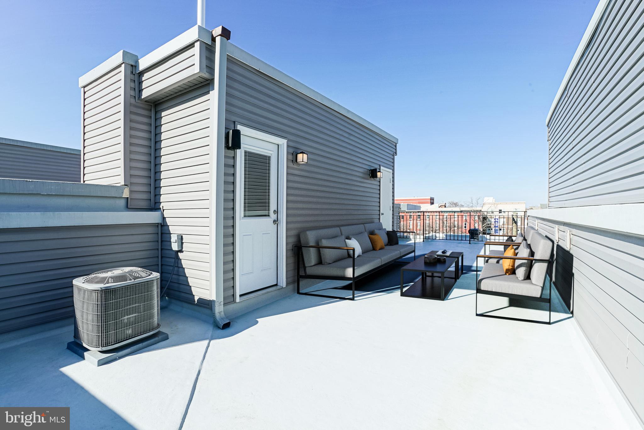 FRANCISVILLE - Residential