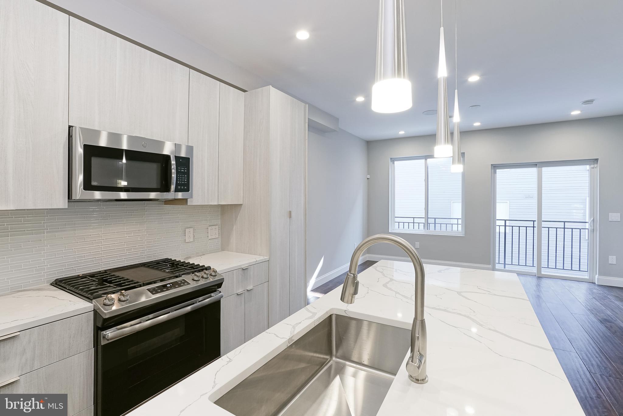 1630 CAMBRIDGE STREET B