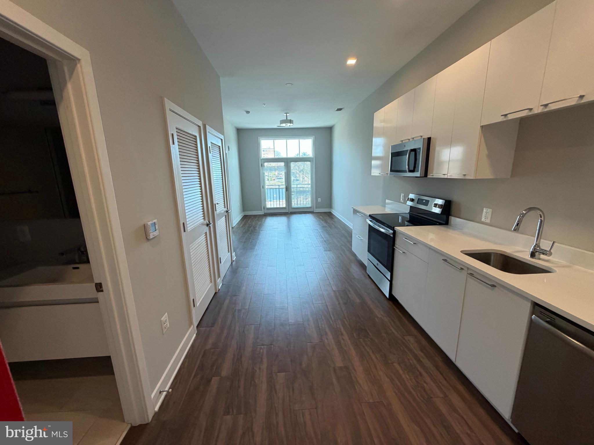 989 S BUCHANAN STREET 416