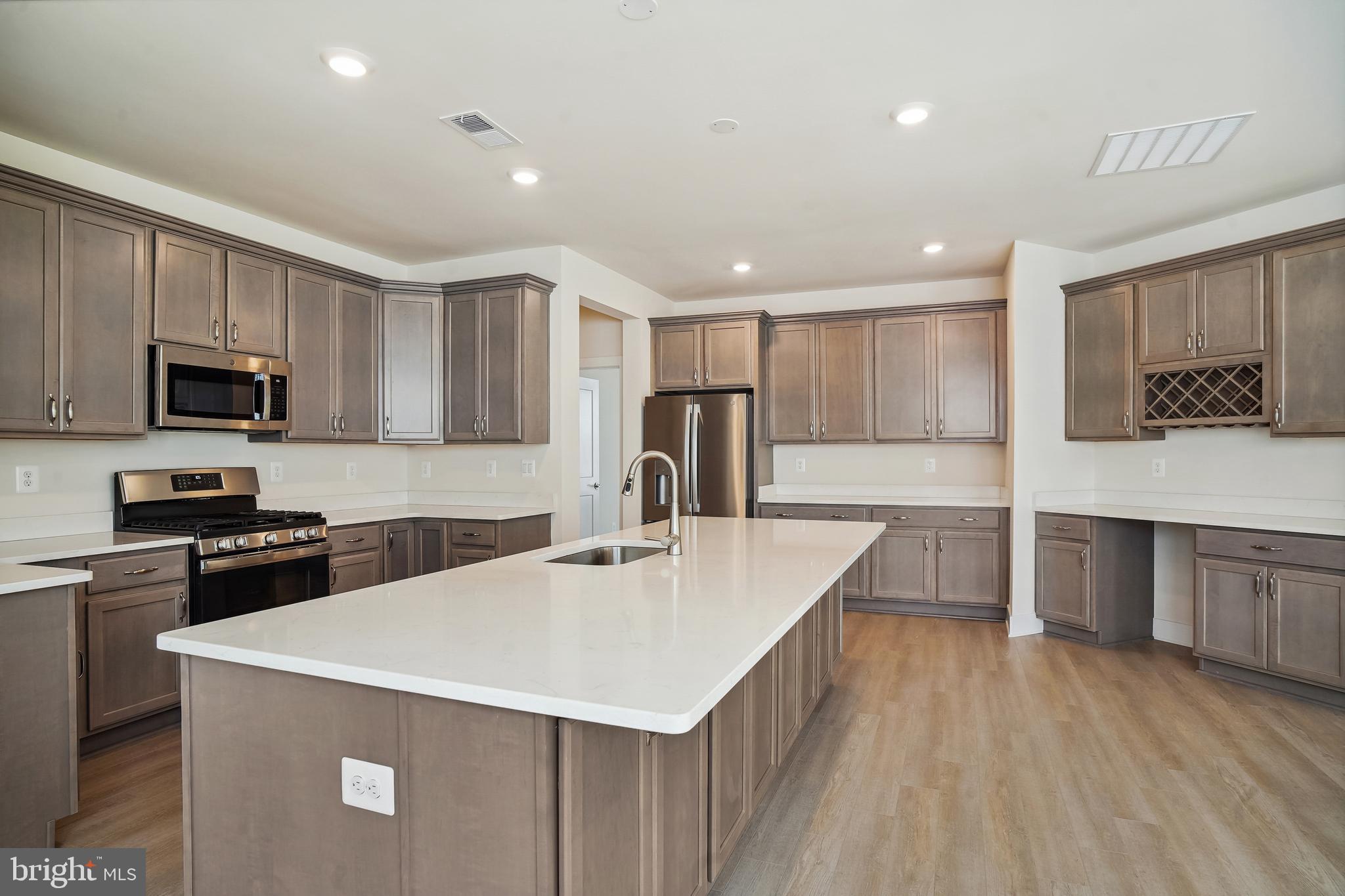 AMBLEBROOK - Residential