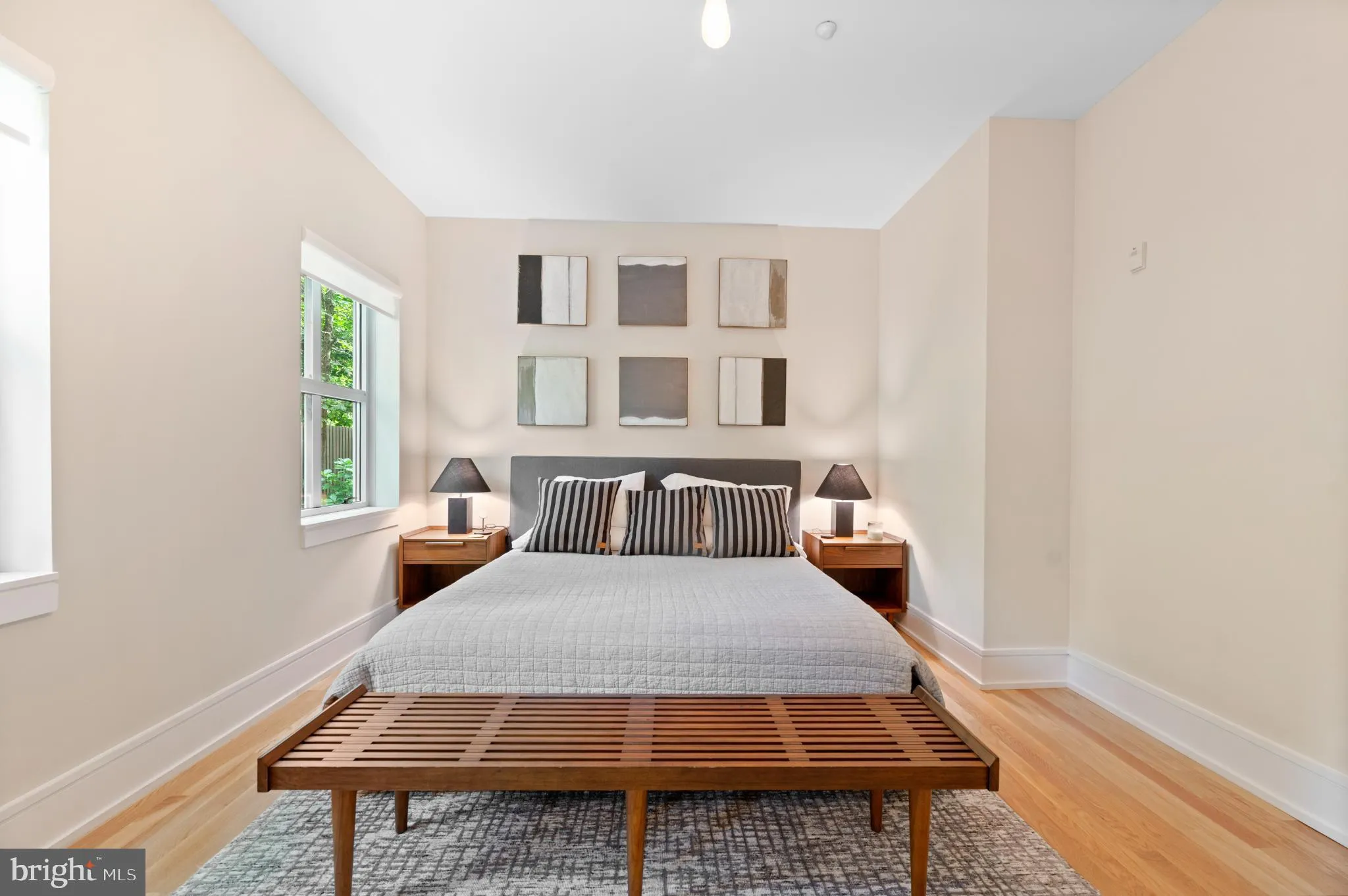 Wayne, Pennsylvania 19087, United States, 2 Bedrooms Bedrooms, ,2 BathroomsBathrooms,Residential,Active,215945