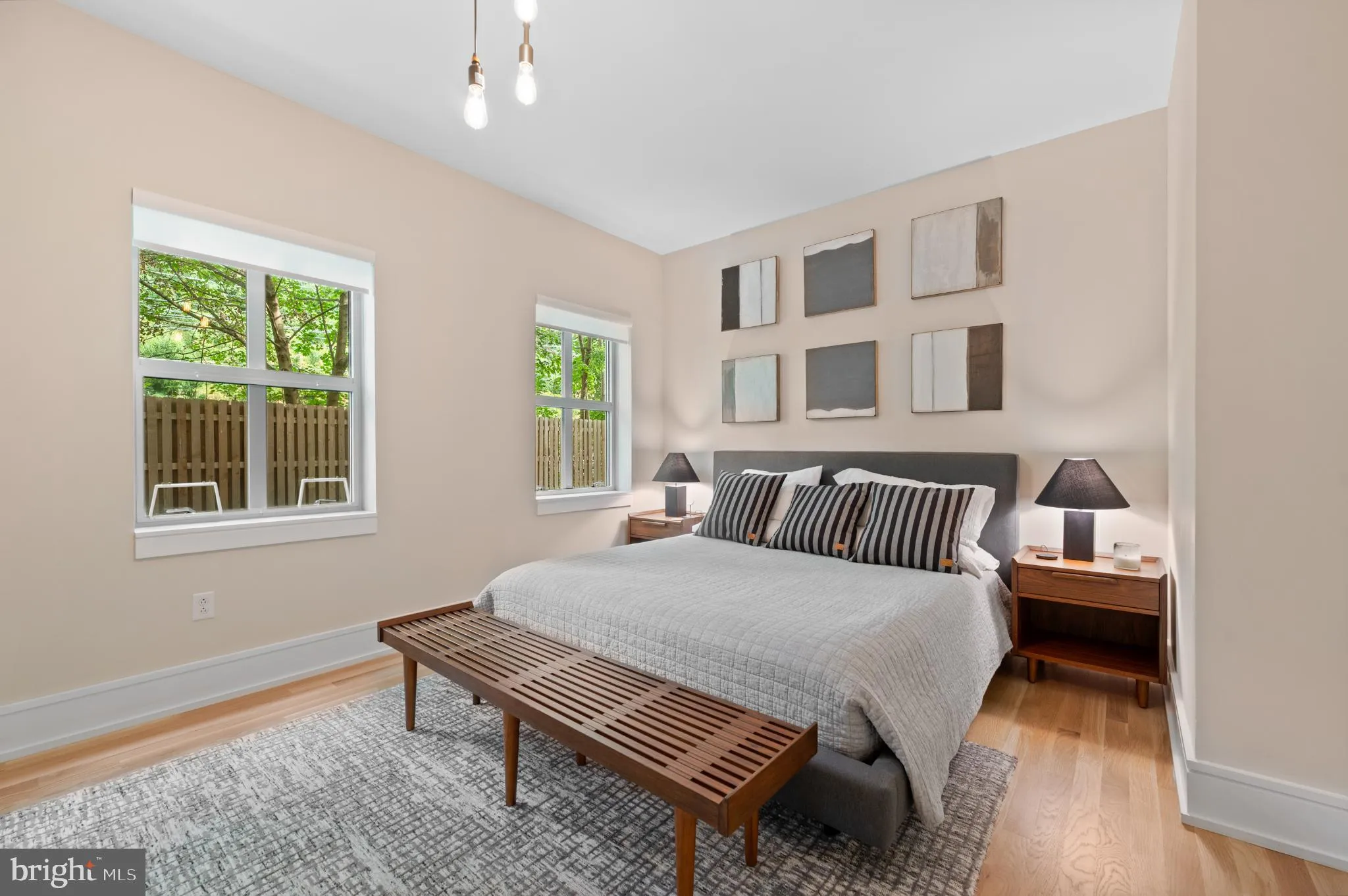 Wayne, Pennsylvania 19087, United States, 2 Bedrooms Bedrooms, ,2 BathroomsBathrooms,Residential,Active,215945